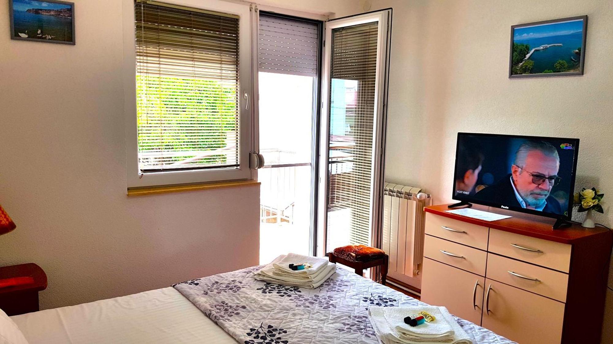 Studio Apartment Lis Ohrid Exteriör bild