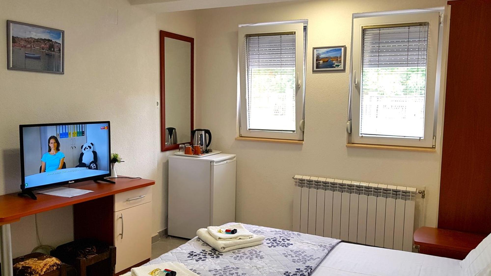 Studio Apartment Lis Ohrid Exteriör bild