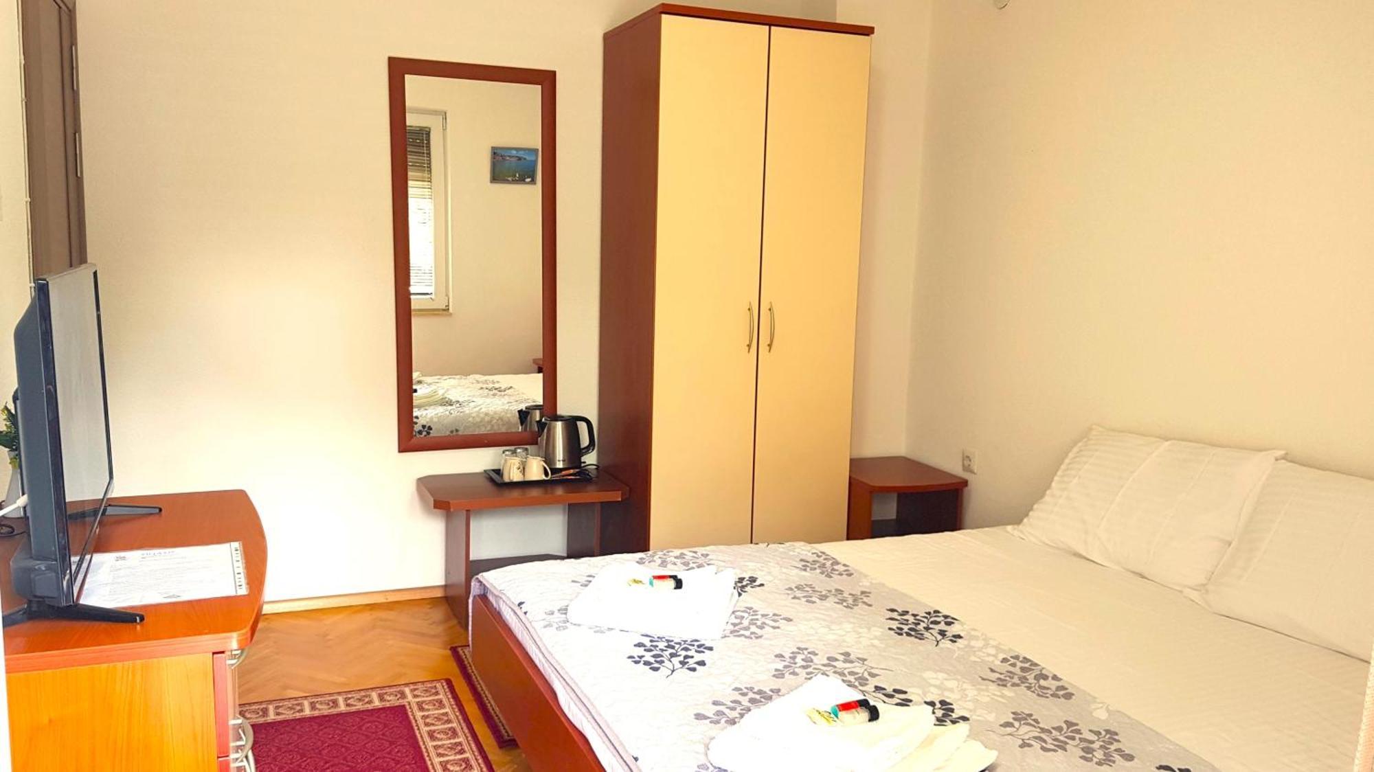 Studio Apartment Lis Ohrid Exteriör bild