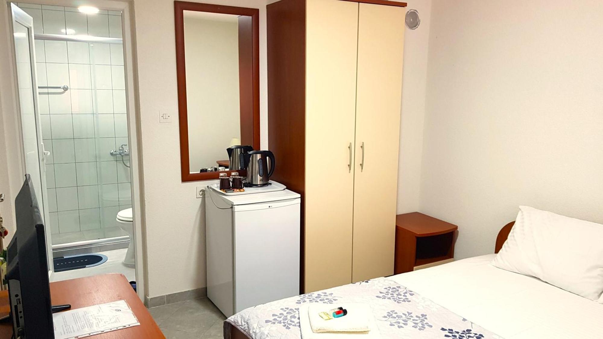 Studio Apartment Lis Ohrid Exteriör bild