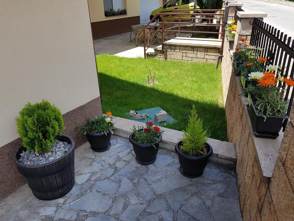 Studio Apartment Lis Ohrid Exteriör bild