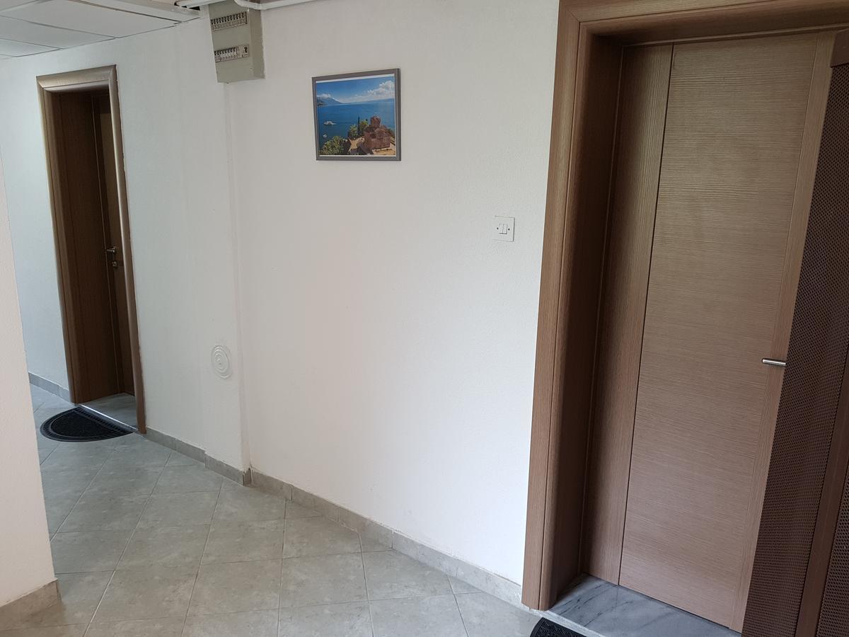 Studio Apartment Lis Ohrid Exteriör bild